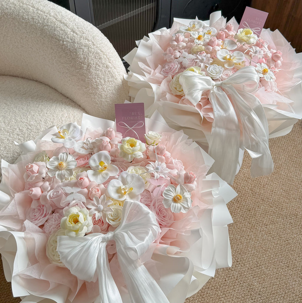 Soft Pink Big Bow Garden Bouquet 💗
