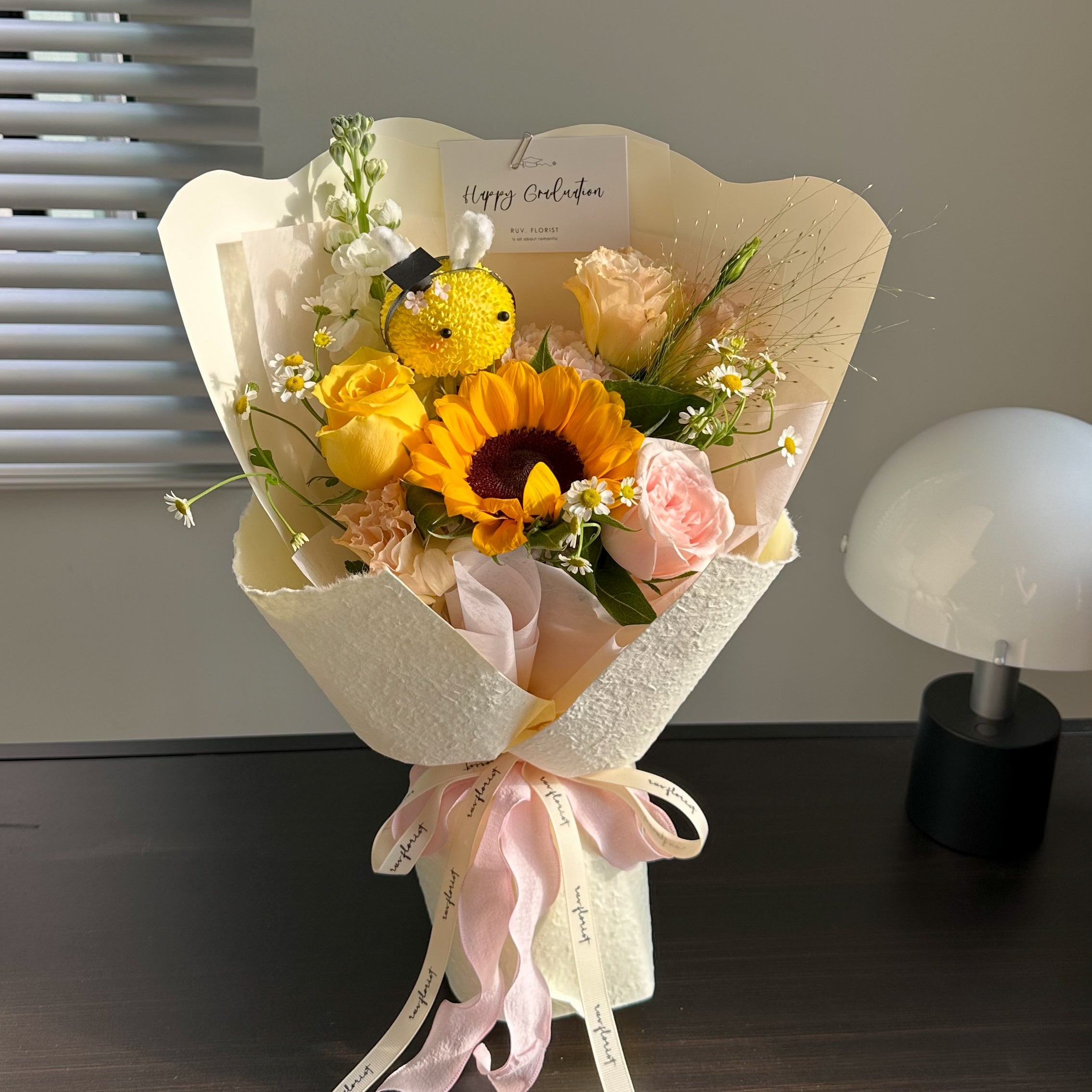 Sunflower Grad Bee Bouquet